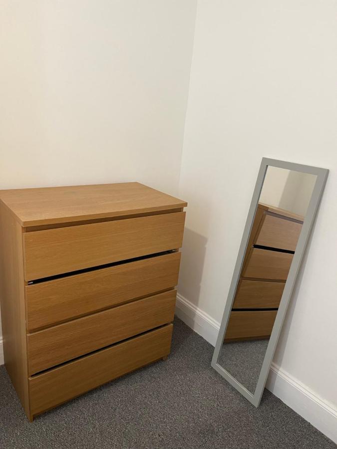 Room In Gloucester Road 4 Bristol Exterior photo